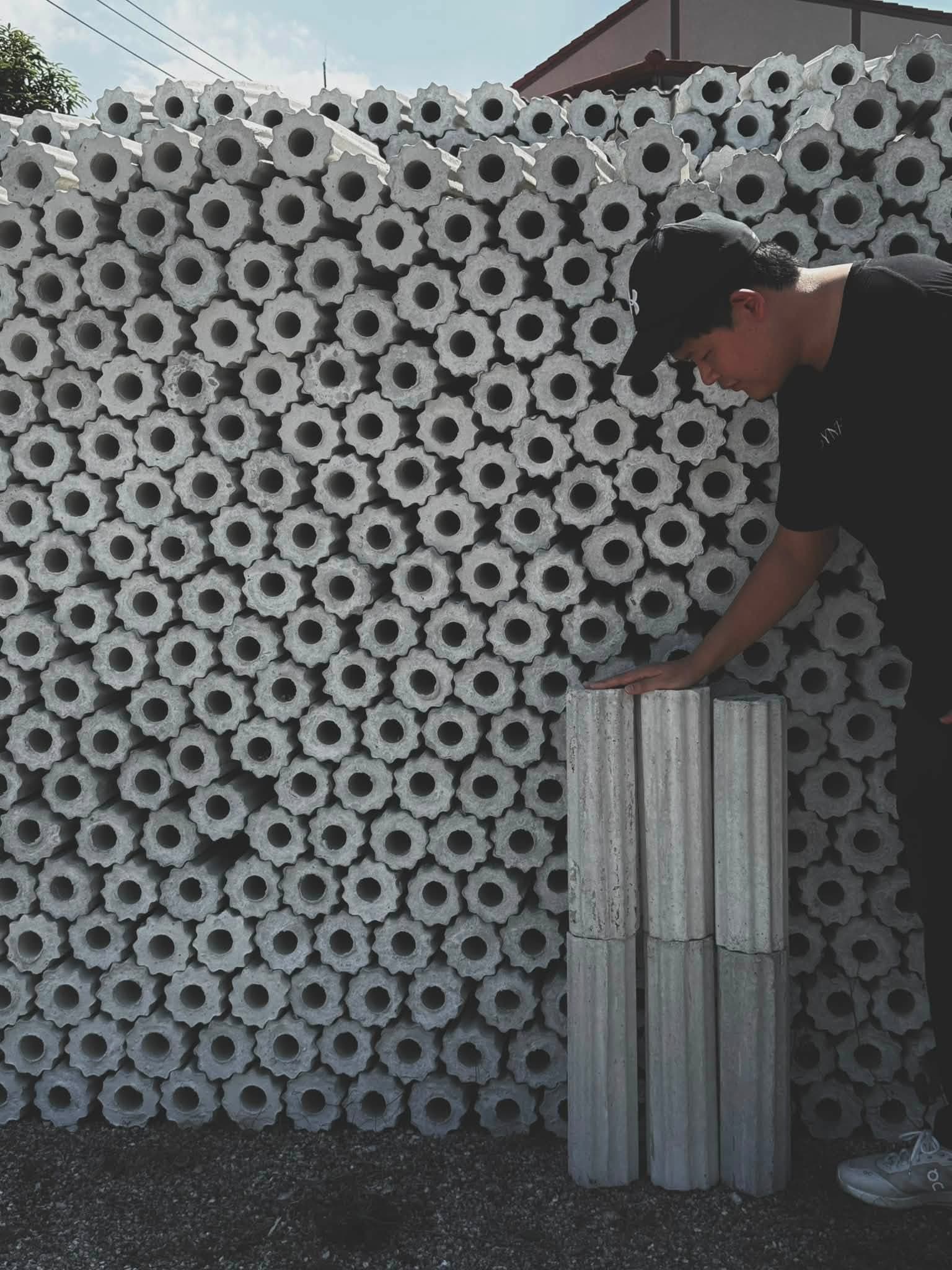 Fabricating the fluted concrete columns